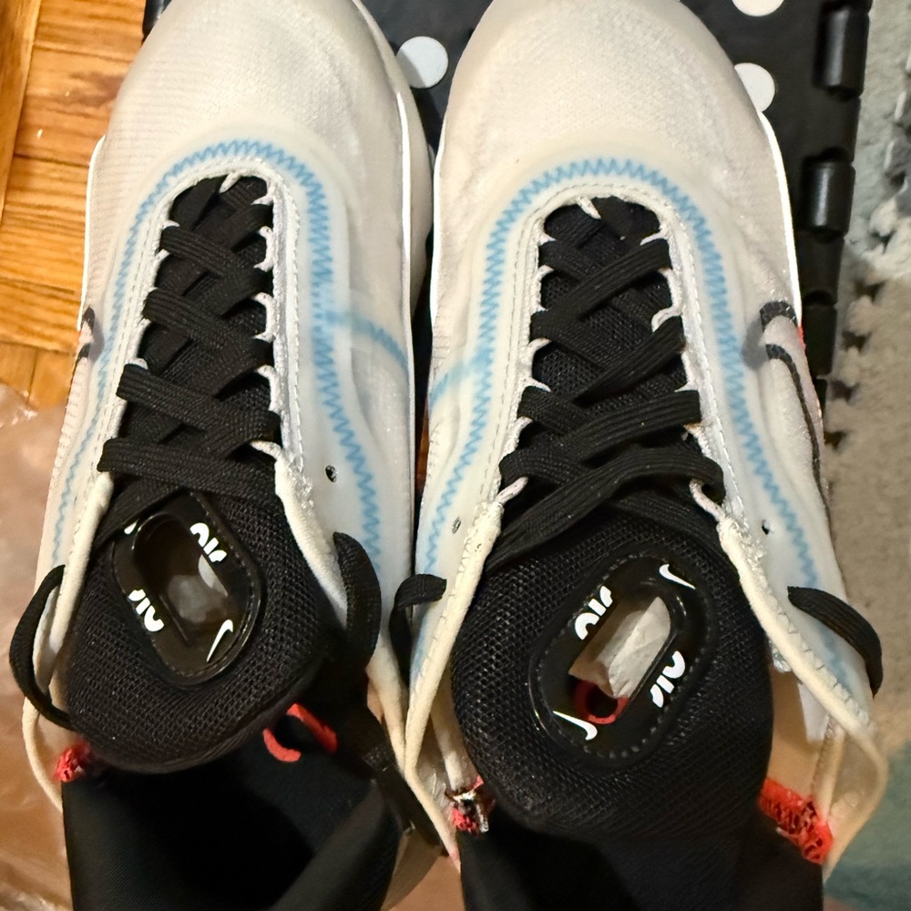 Nike 2090